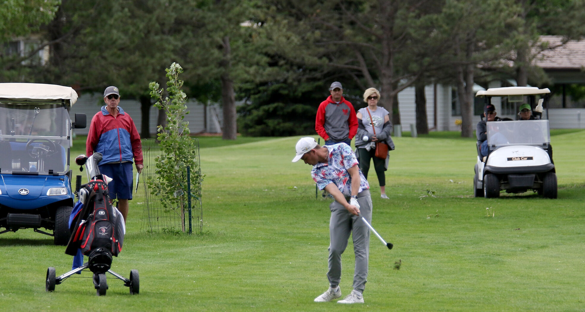 060722-golf10.jpg